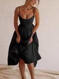 Zuri | Elegant Scoop Neck Black Midi Dress