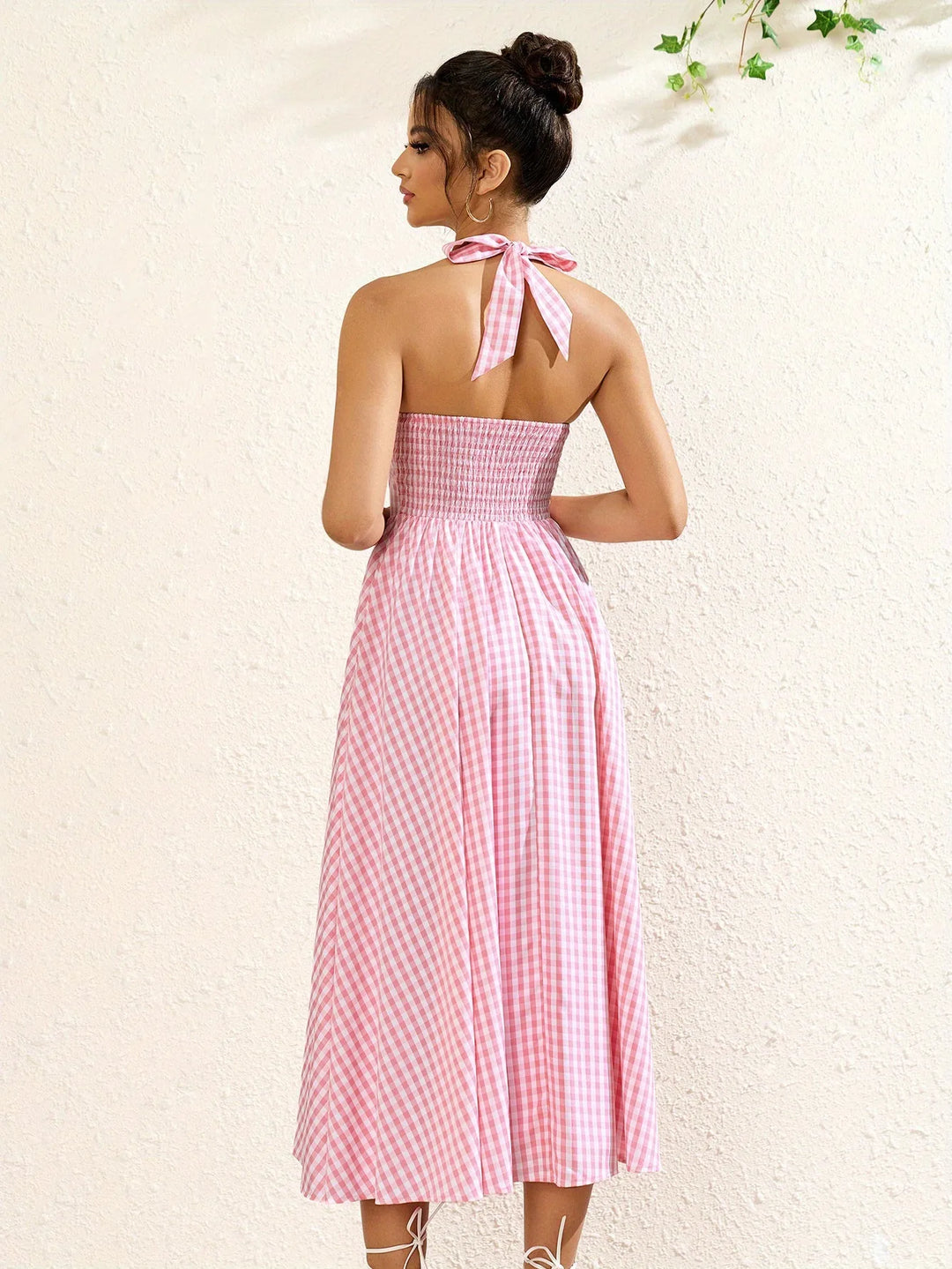 Genevieve | Halter V-Neck Pink Midi Dress