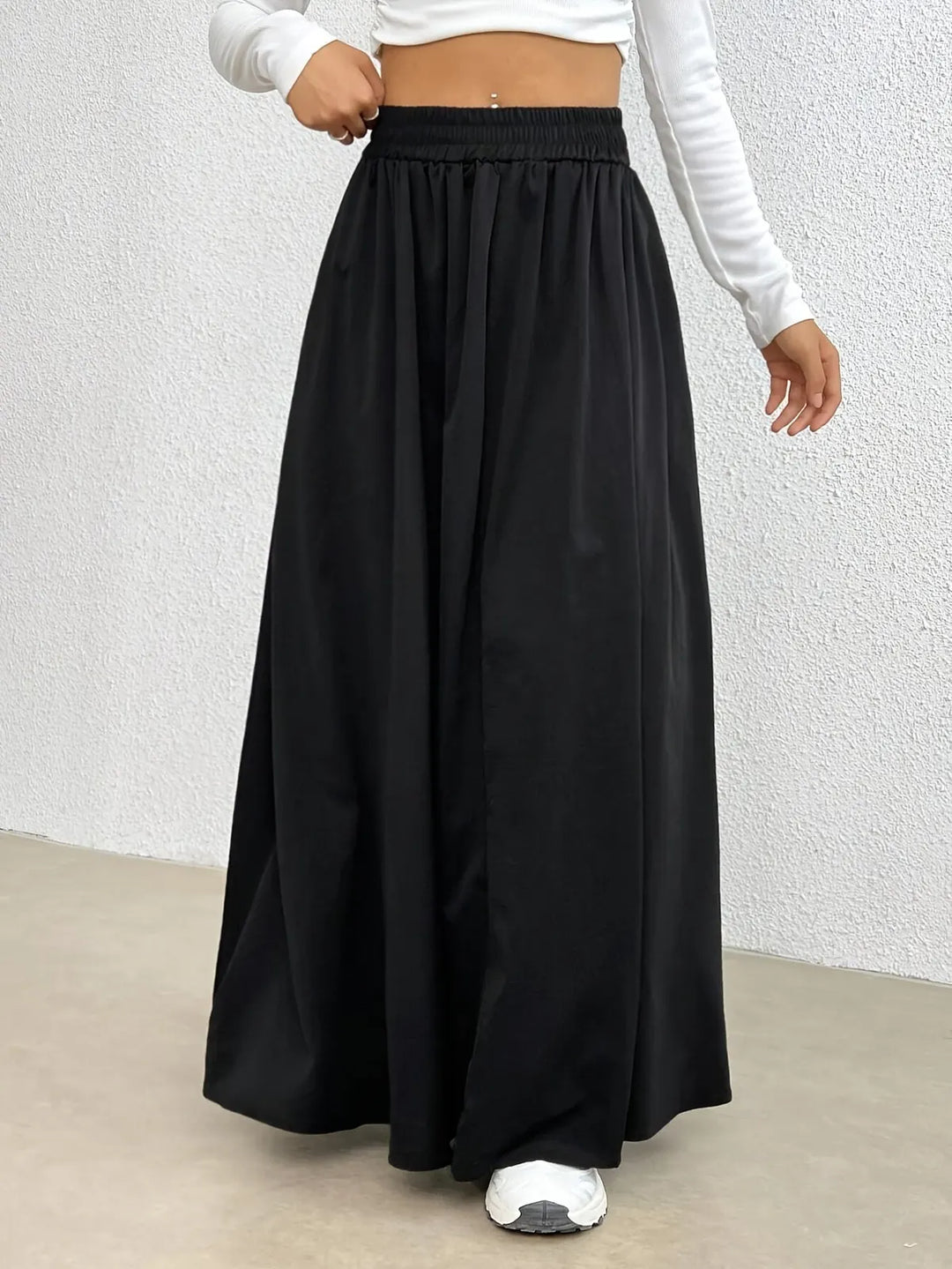 Black Women's High-Waist Flowing Black Maxi Skirt — Emerald Elastic Waist A-Line - Waistband Detail
