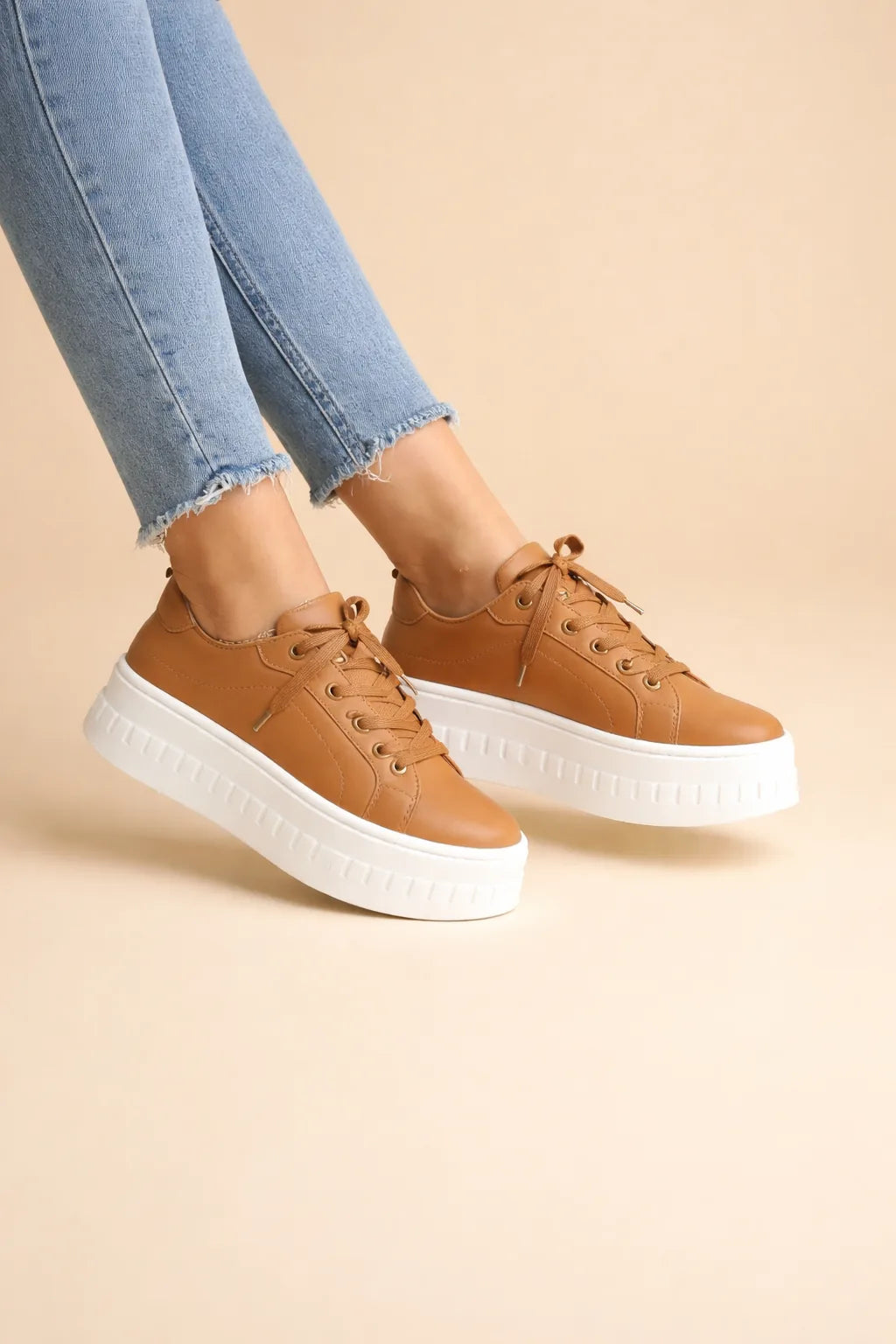 Rosie | Stylish Lace-Up Platform Sneakers