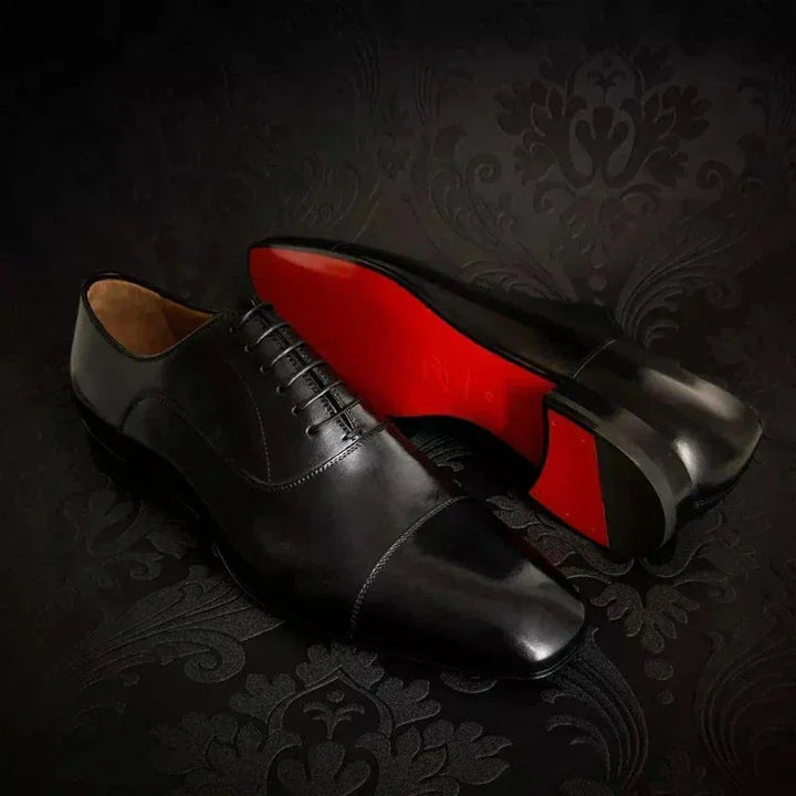 Black Men's Leather Oxford Shoes — Miles Cap Toe Professional Lace-Up - Dramatic Lighting