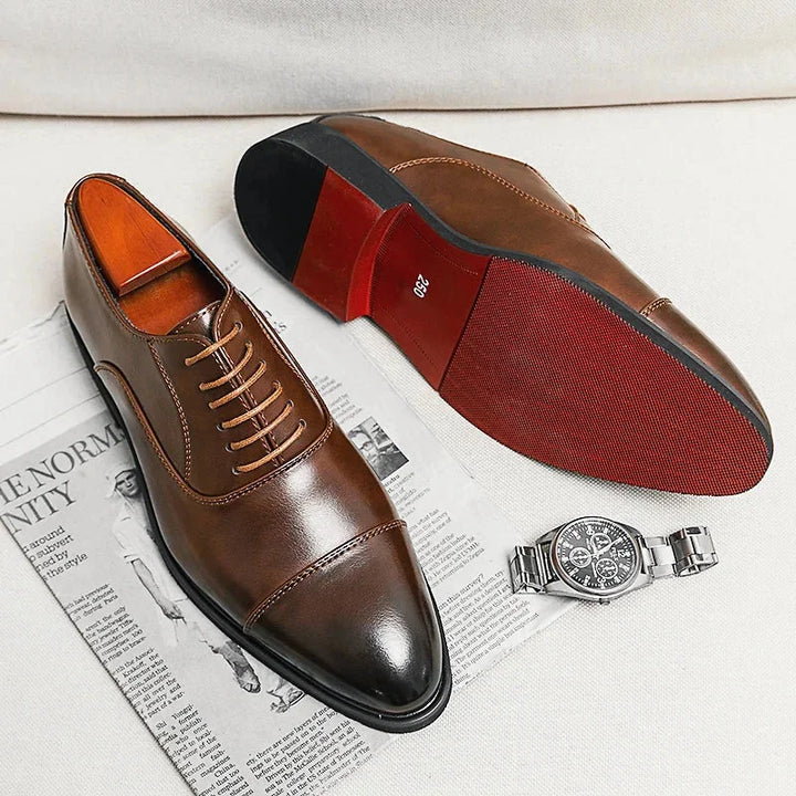 Brown Men's Leather Oxford Shoes — Miles Cap Toe Professional Lace-Up - Sole Detail