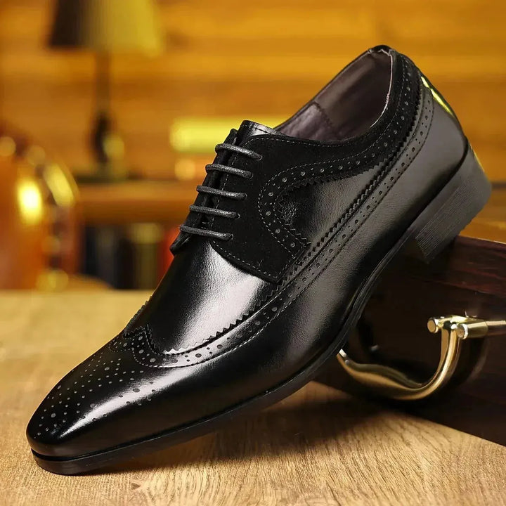 Black Men's Leather Oxford Dress Shoes — Thomas Brogue Wingtip - Front Single Shoe