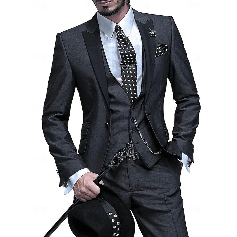 Matteo | Elegant Men's Three Piece Suit With Peak Lapels
