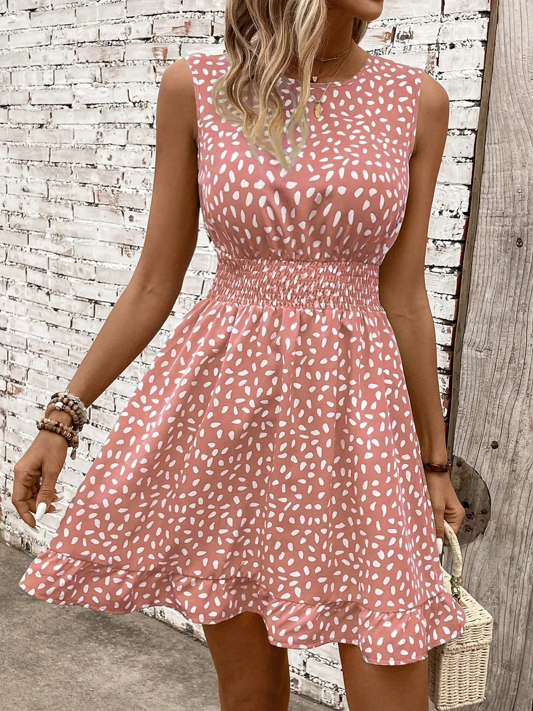 Josephine | Chic Sleeveless Polka Dot Pink Midi Dress
