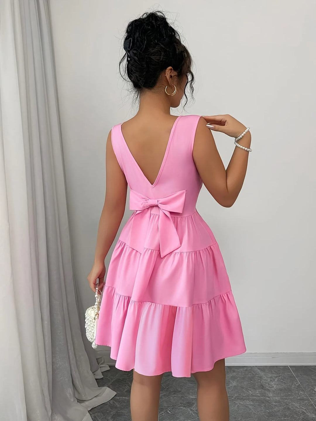 Helena | Elegant Tiered V-Neck Pink Midi Dress