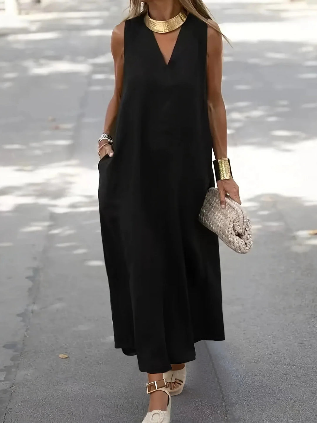 Jasmine | Elegant V-Neck Sleeveless Midi Dress