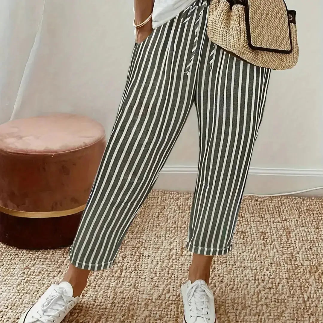 Striped Women's Striped Wide-Leg Pants — Emma Relaxed Linen Drawstring - Close Up Waist